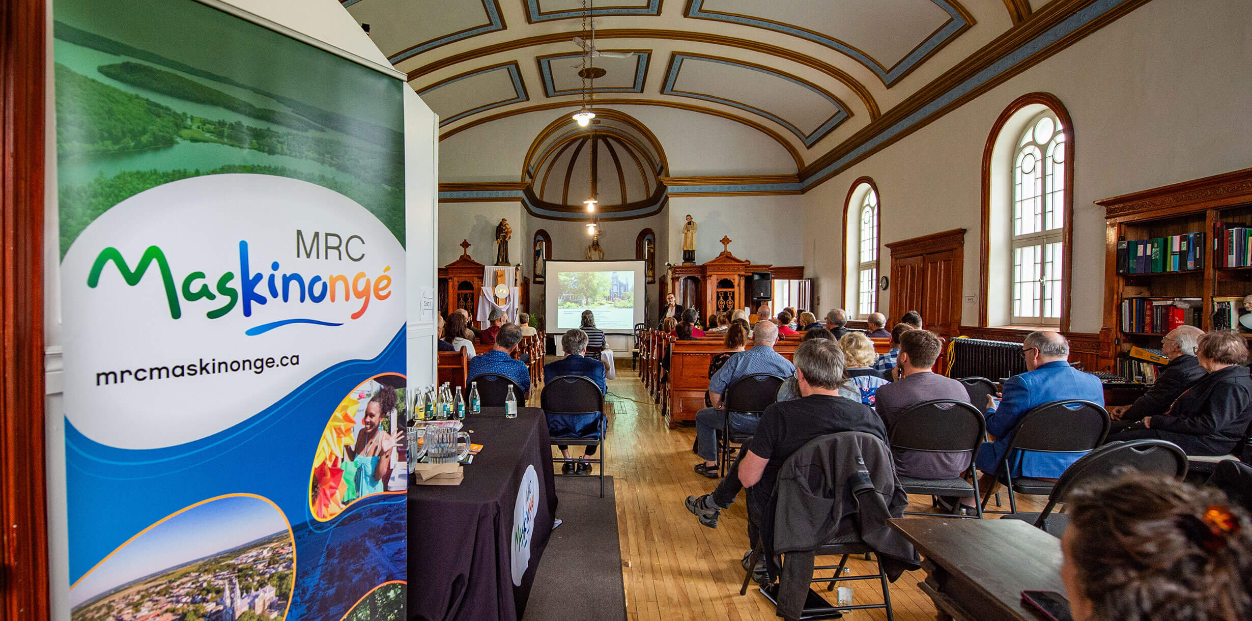 Conférence Rêvons nos églises : une réflexion collective pour réinventer nos lieux de culte. Chapelle de l’église de Saint-Léon-le-Grand, 29 mai 2025.